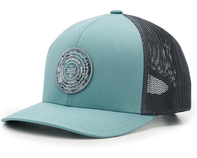 Кепка The Patch Floral от TravisMathew с цветочной нашивкой