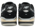 Кроссовки New Balance 933 Andrew Reynolds черные