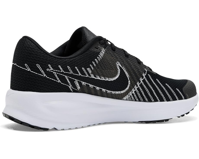 Кроссовки Nike Defy на пенной подошве с гибкими канавками