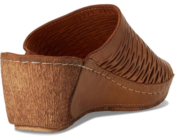 Сандалии Spring Step Cunacena на платформе с клином и открытым носком