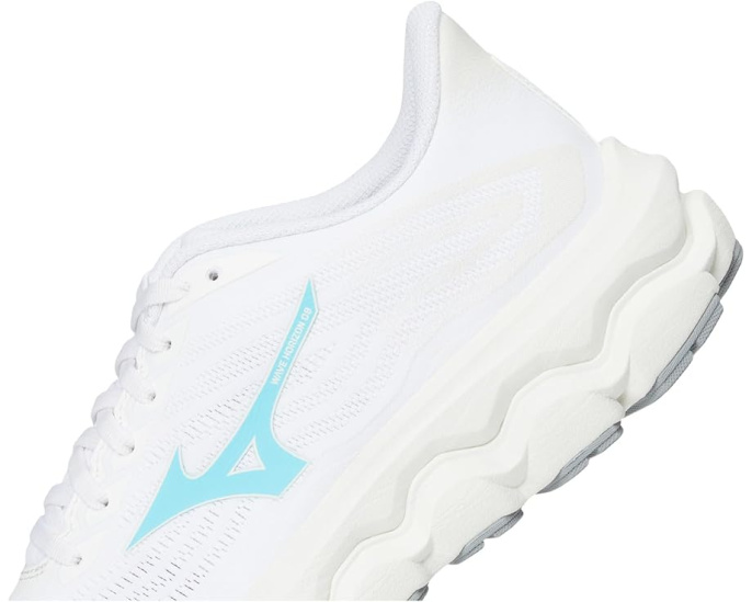 Кроссовки Mizuno Wave Horizon 8 с амортизацией ENERZY NXT и поддержкой