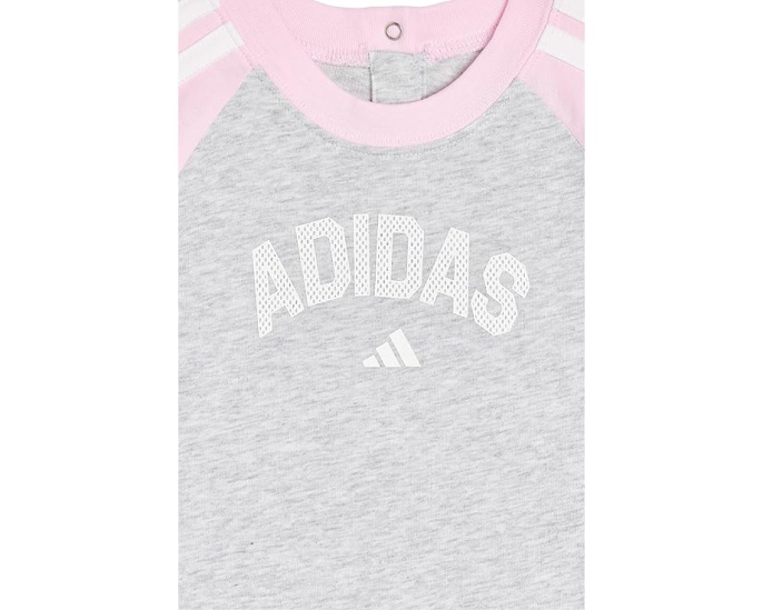 Детский комбинезон adidas Kids с регланными рукавами и принтом