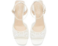 Сандалии Junie от Blue by Betsey Johnson с блестящим декором