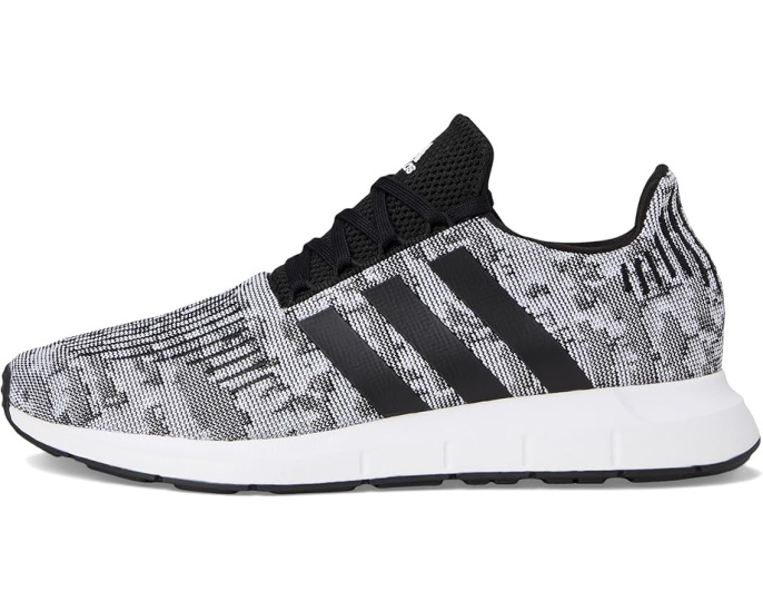 Кроссовки Adidas Swift Run 1.0 с трикотажным верхом