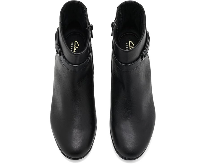 Ботинки Shaya Style от Clarks с водоотталкивающим верхом