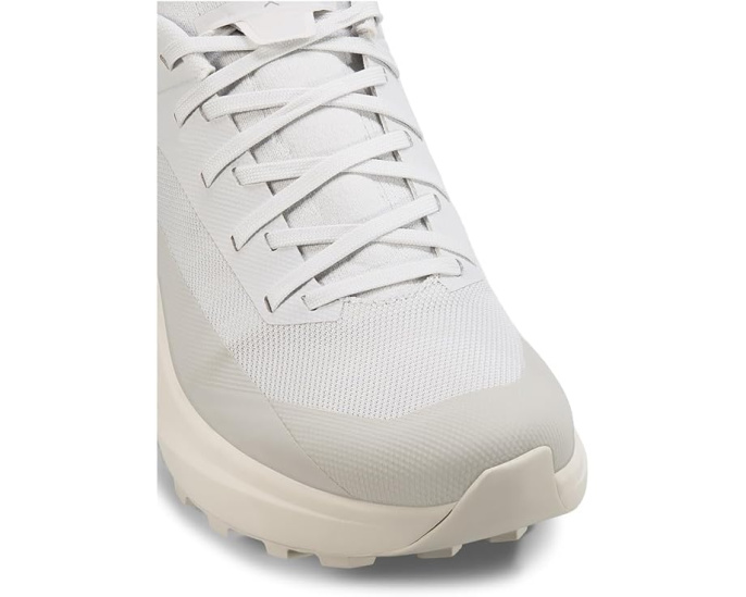 Трейловые кроссовки Arc'teryx Norvan LD 4 с подошвой Vibram Megagrip