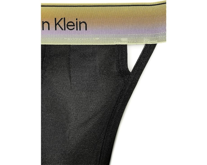 Calvin Klein трусы-стринги Icon Mesh Thong из черной сетки
