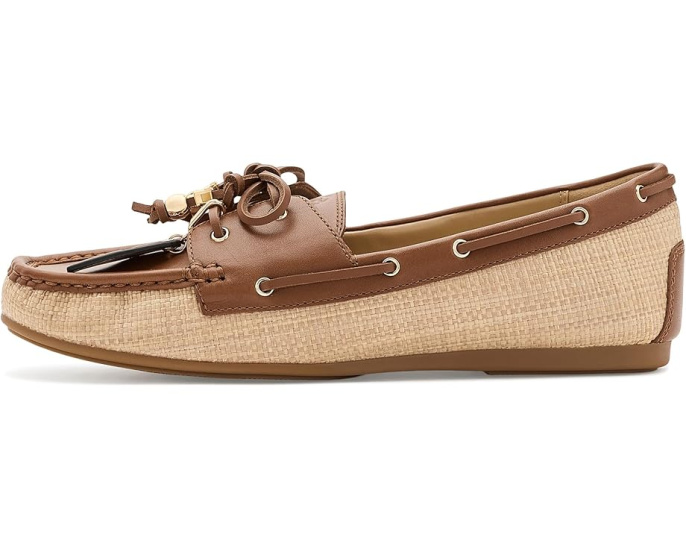 Обувь MICHAEL Michael Kors Fallon Moc с миндалевидным носком и декоративными бусинами