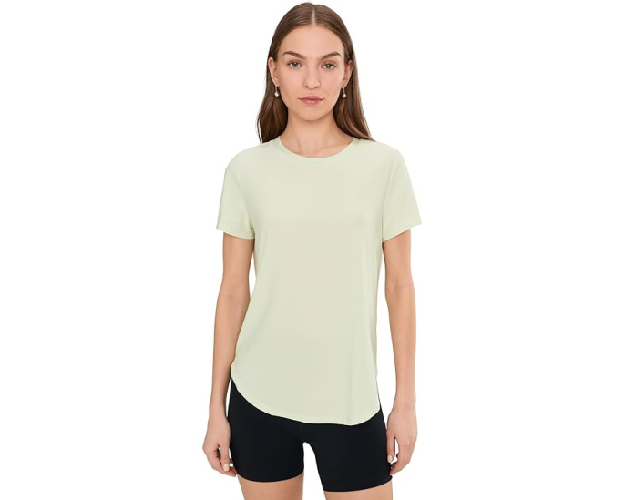 Футболка Beyond Yoga Featherweight On The Down Low Tee из влагоотводящей ткани Spacedye