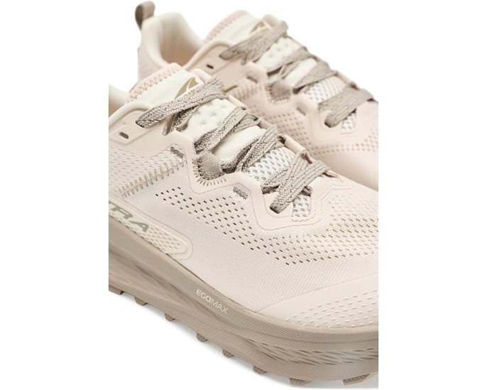 Кроссовки Altra Olympus 7 с высокой амортизацией