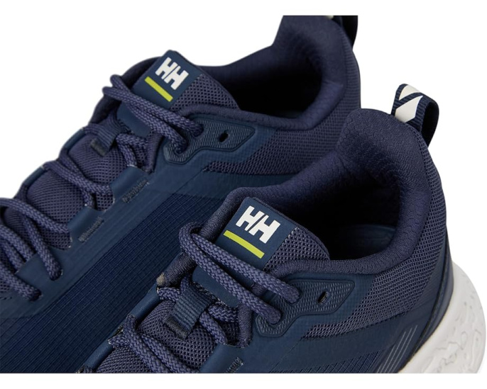 Кроссовки Helly Hansen Crew Low из переработанных материалов с технологиями сцепления