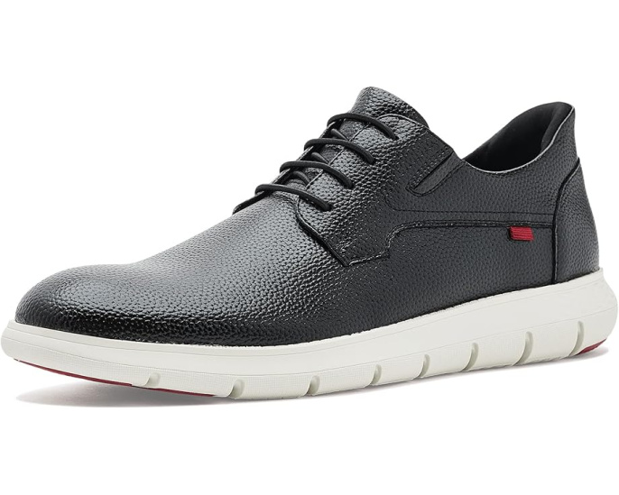 Оксфорды Brooks Oxford на технологии Hands Free с эластичными шнурками