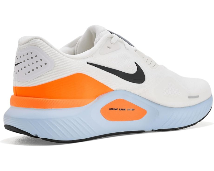Беговые кроссовки Nike Structure 26 с поддержкой свода и ReactX