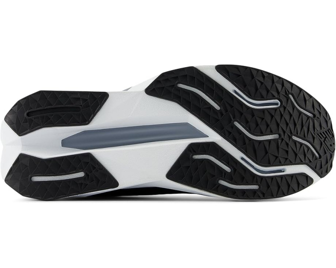 Беговые кроссовки New Balance FuelCell Propel v5 с пеной FuelCell