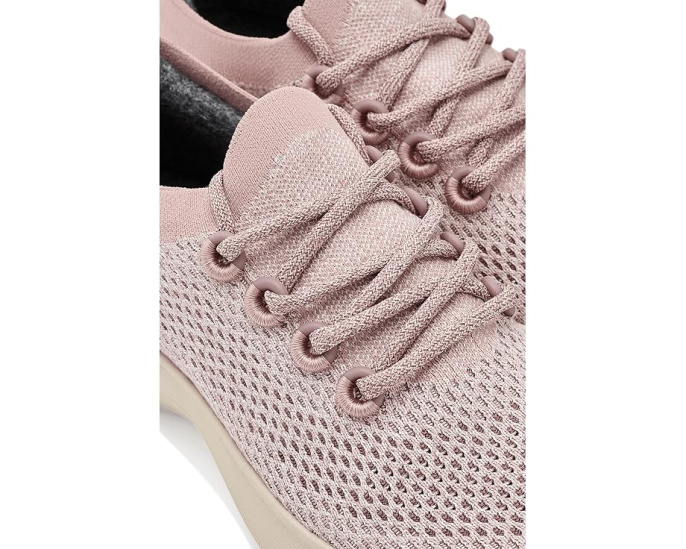 Кроссовки Allbirds Dasher NZ с верхом из TENCEL и подошвой SweetFoam
