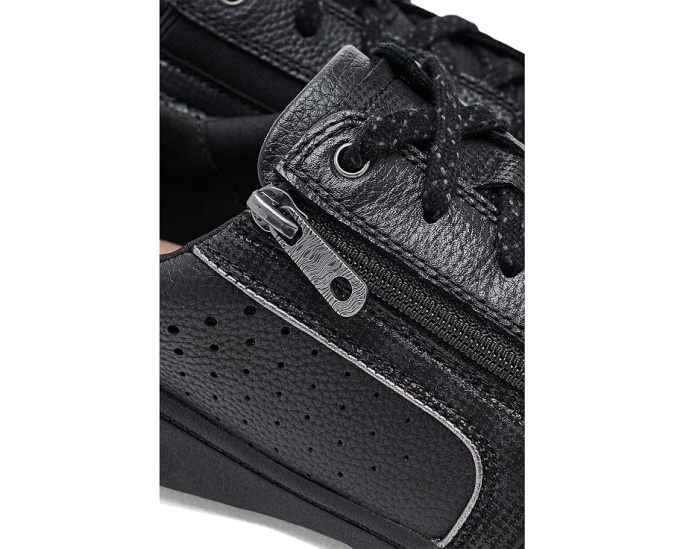 Кроссовки Clarks Bryianne Dazz из мягкой кожи с перфорацией