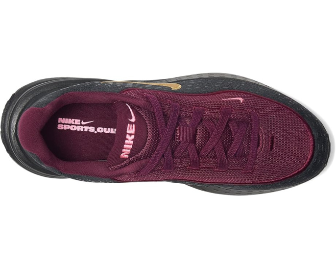 Повседневные кроссовки Nike Uplift SC с дышащим верхом