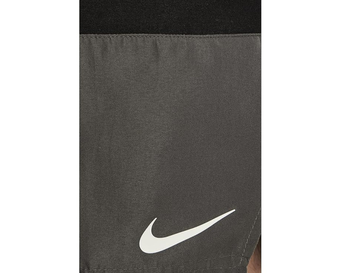 Плавки Nike Split с внутренним шортами и вентиляцией 5 дюймов (12.7 см)