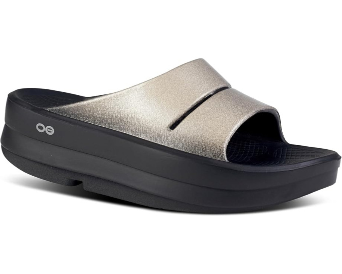 Сланцы OOFOS OOmega OOahh Luxe Slide с технологией OOfoam