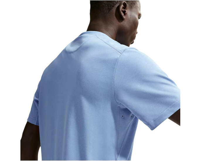 Универсальный топ Nike Primary Dri FIT с коротким рукавом и вентиляцией