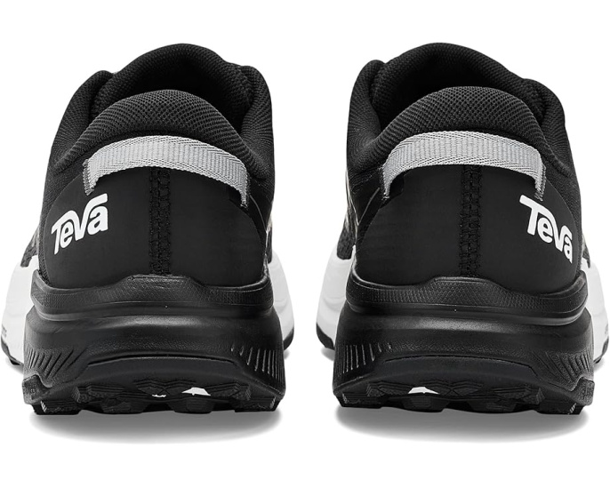 Кроссовки Hurricane Trailsetter от Teva с технологией HYPER-COMF® и подошвой Spider Rubber®