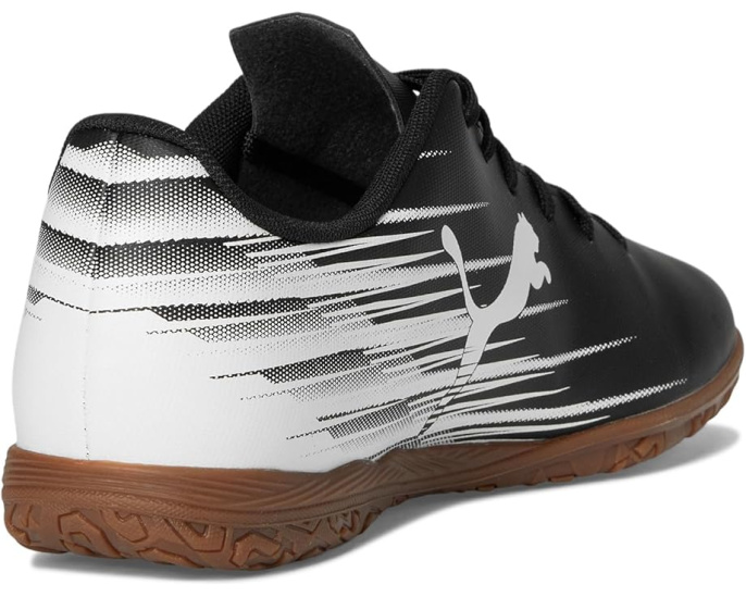 Тренировочные бутсы Attacanto II Indoor от PUMA для залов