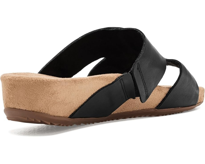 Босоножки SoftWalk Beverly 2.0 с перекрестным дизайном