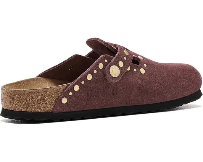 Клоги Birkenstock Boston Rivets с заклепками из замши перцового цвета