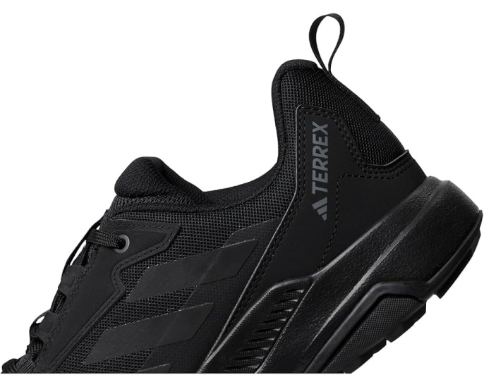 Трекинговые кроссовки Adidas Terrex Anylander с подошвой Traxion и усиленным мыском