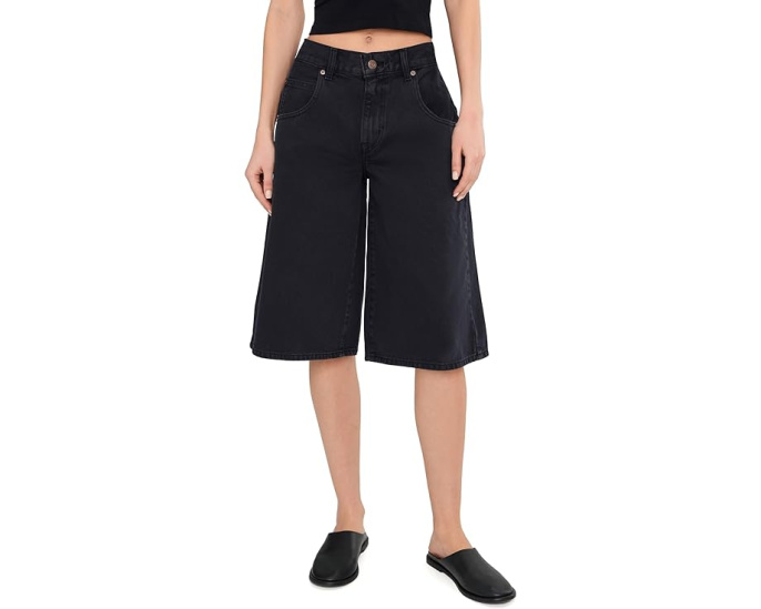 Джинсовые шорты Super Baggy Jort от Levi's® Premium с очень свободным кроем