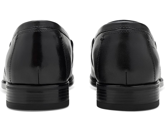 Лоферы Mills Perfed Bit Loafers от Johnston & Murphy с перфорацией