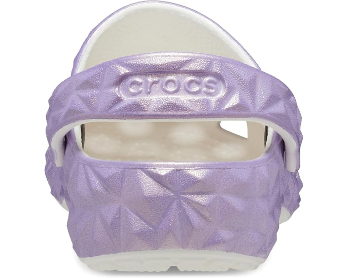 Клоги Classic Geometric от Crocs с геометрическим дизайном
