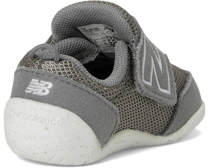 Детские кроссовки New Balance Kids New-B First с эластичными шнурками и липучкой