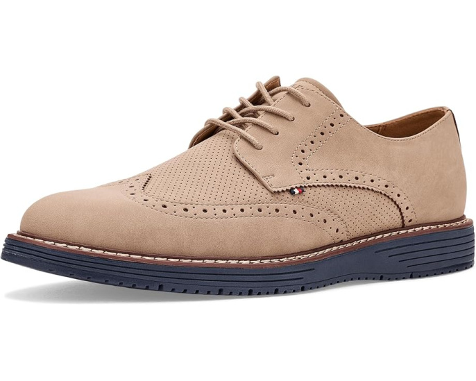 Туфли Hinede от Tommy Hilfiger с деталями wingtip и память формы