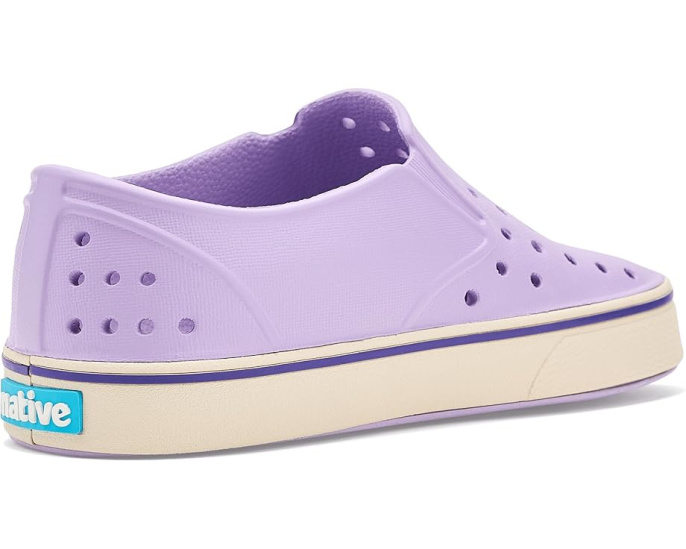 Кроссовки Miles Native Shoes на литой подошве с перфорацией