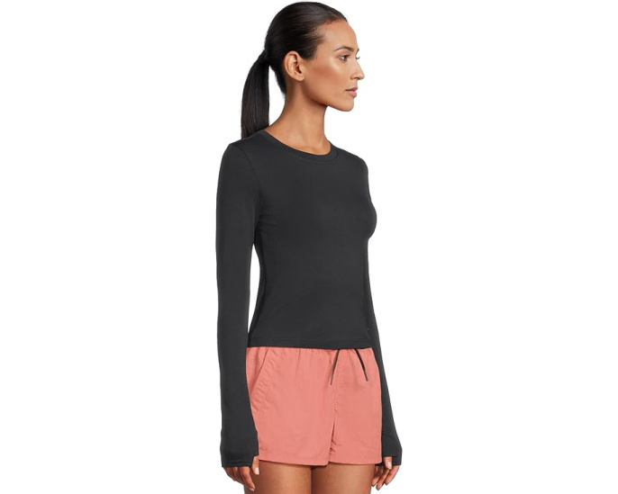 Лонгслив Peak Knit с укороченным кроем и технологией HeiQ Mint