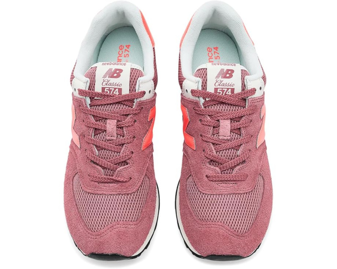 Кроссовки New Balance 574v2 с текстильным верхом и мягкой кожей