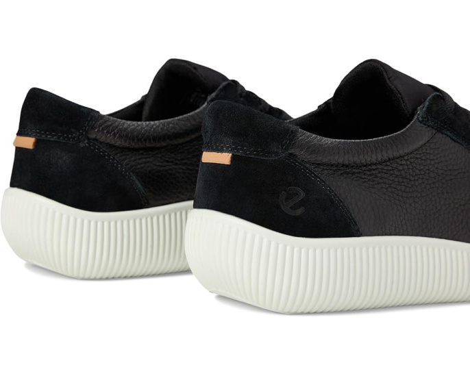 Кроссовки ECCO Soft Zero с верхом из мягкой кожи и амортизирующей подошвой