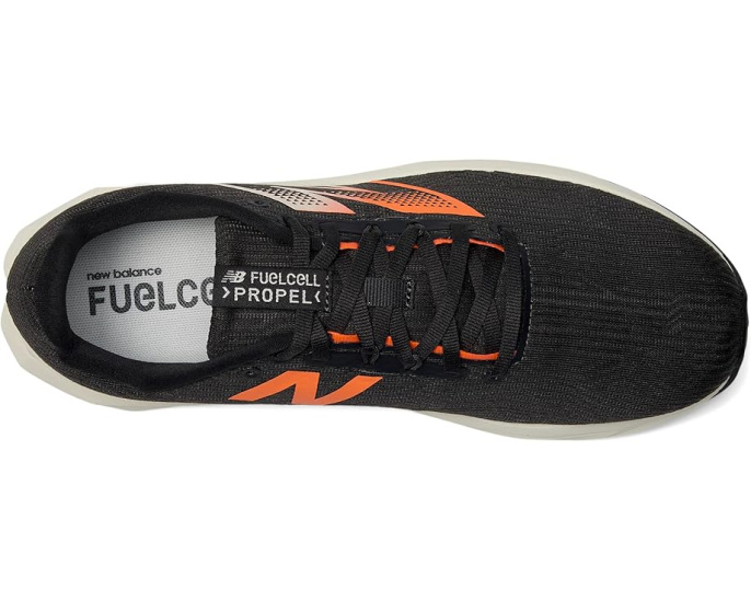 Беговые кроссовки New Balance FuelCell Propel v5 с пластиной из ТПУ