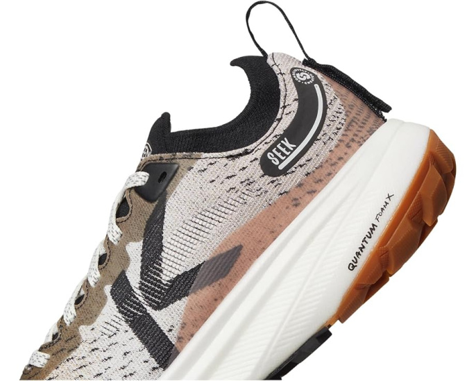 Трейловые кроссовки KEEN Seek с технологией Original Fit и защитой от запаха