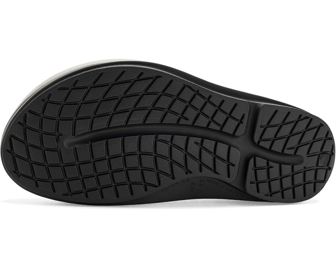 Сандалии OOFOS Oomega Oolala Luxe Thong на платформе 4 см