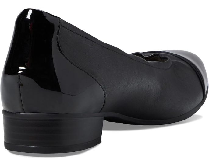Туфли Clarks Juliet Step на удобном каблуке с квадратным носком