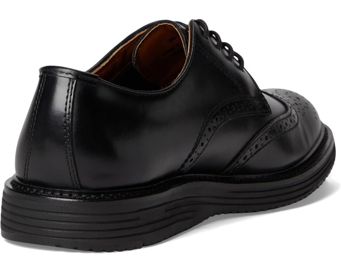 Johnston & Murphy туфли Upton Wingtip с перфорацией и стелькой с эффектом памяти