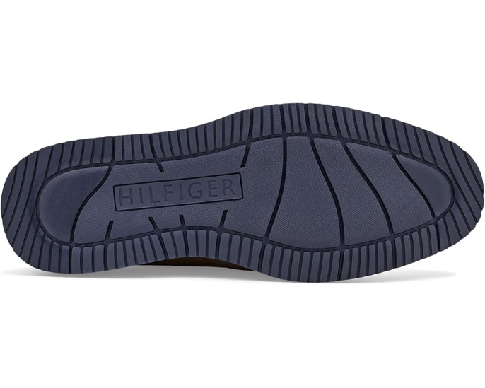 Туфли Hinede от Tommy Hilfiger с деталями wingtip и память формы