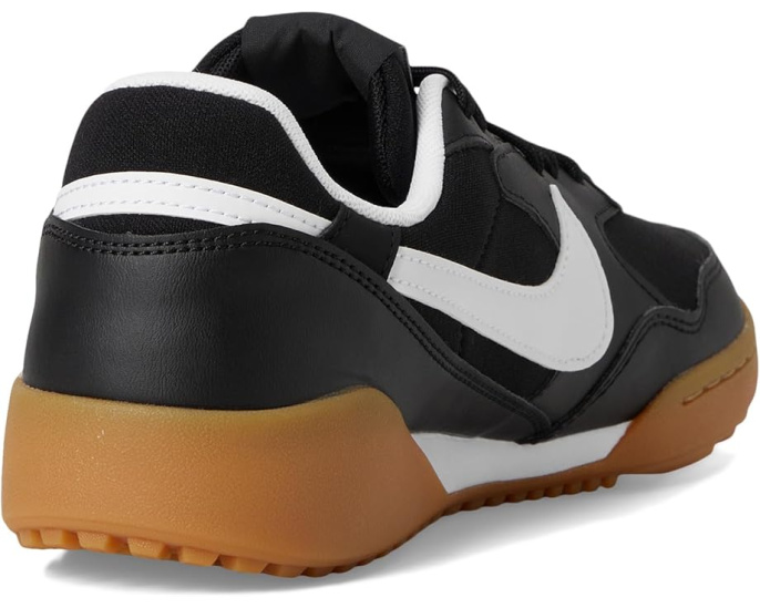 Кроссовки Nike Terra Manta с текстильно-кожаным верхом и ретро стилем