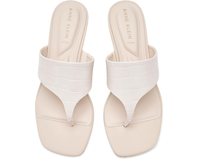 Сандалии-танкетки Anne Klein Willing с открытым носком