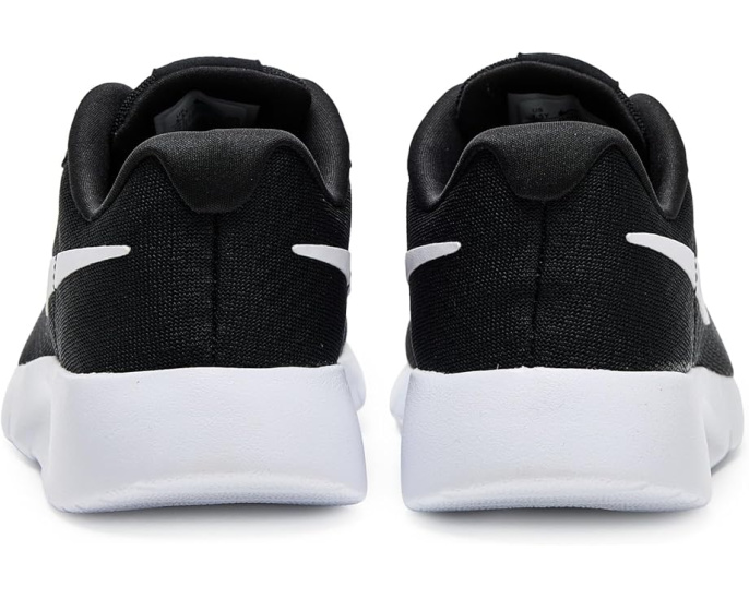 Кроссовки Nike Kids Tanjun EasyOn с откидывающейся пяткой для старших детей