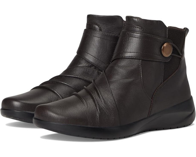 Ботинки Clarks Kaetlyn Sara для офиса с удобной стелькой