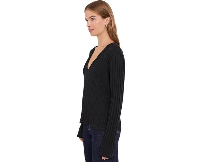 Ilona Slim V-Neck Top
