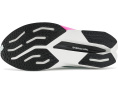 Беговые кроссовки New Balance FuelCell SuperComp Trainer v3 с карбоновой пластиной